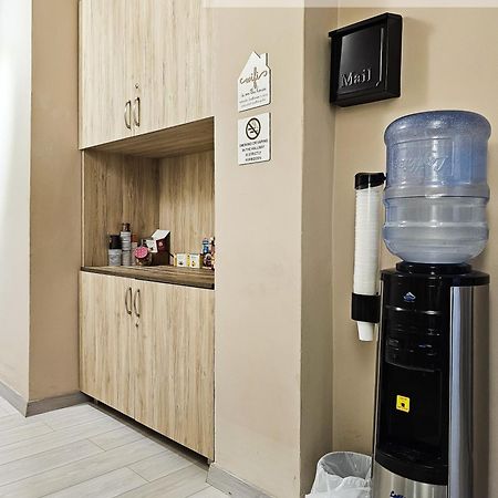 Sunflower Junior Suite Tirana Zewnętrze zdjęcie